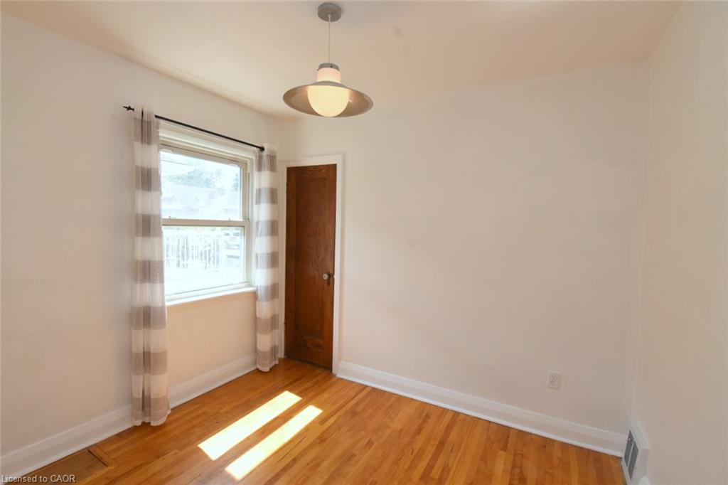 575 Upper Wentworth Street Property Photo 16