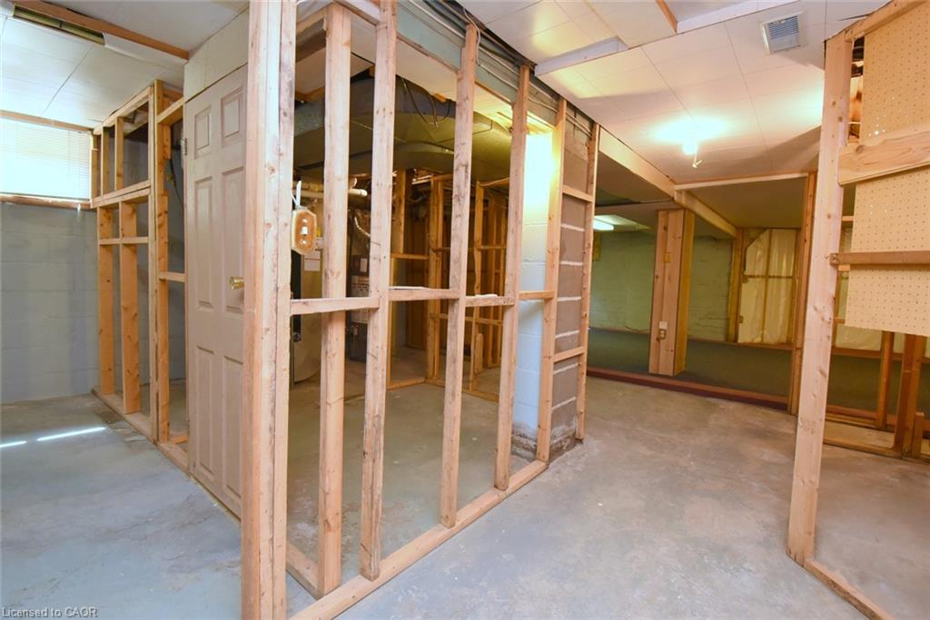 575 Upper Wentworth Street Property Photo 20