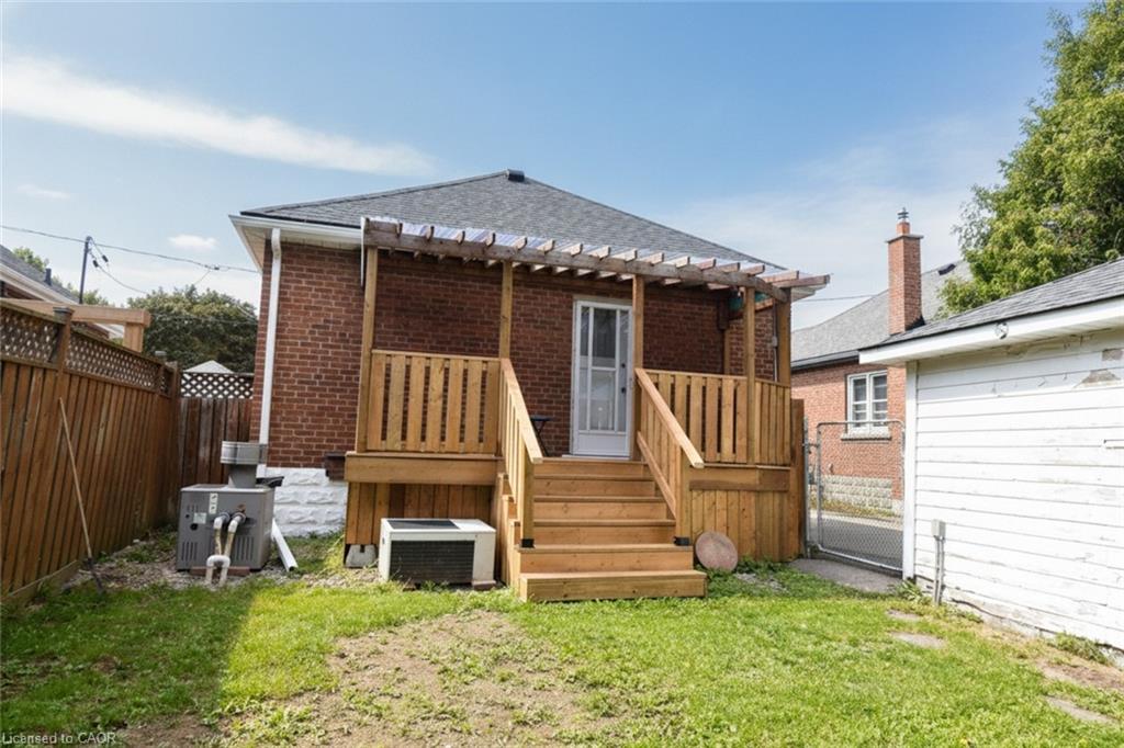575 Upper Wentworth Street Property Photo 25