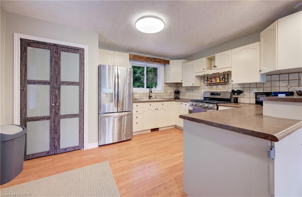 541 Regional Road 38 Property Photo 5