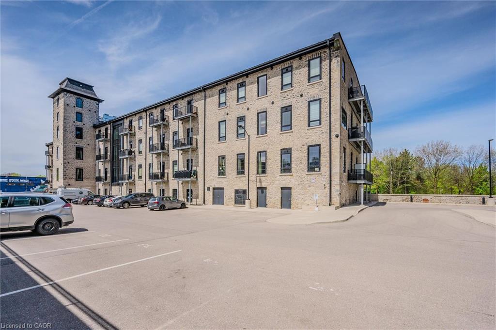 202-19 Guelph Avenue Property Photo 3