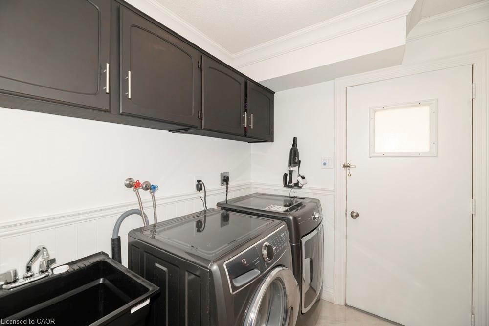 77 Leander Street Property Photo 17
