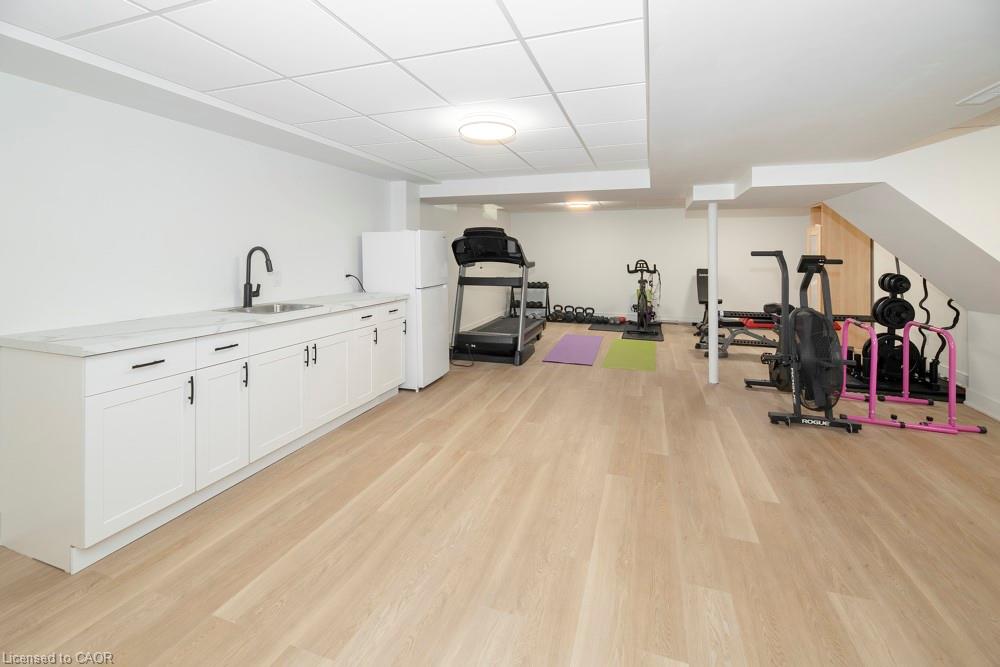 77 Leander Street Property Photo 31