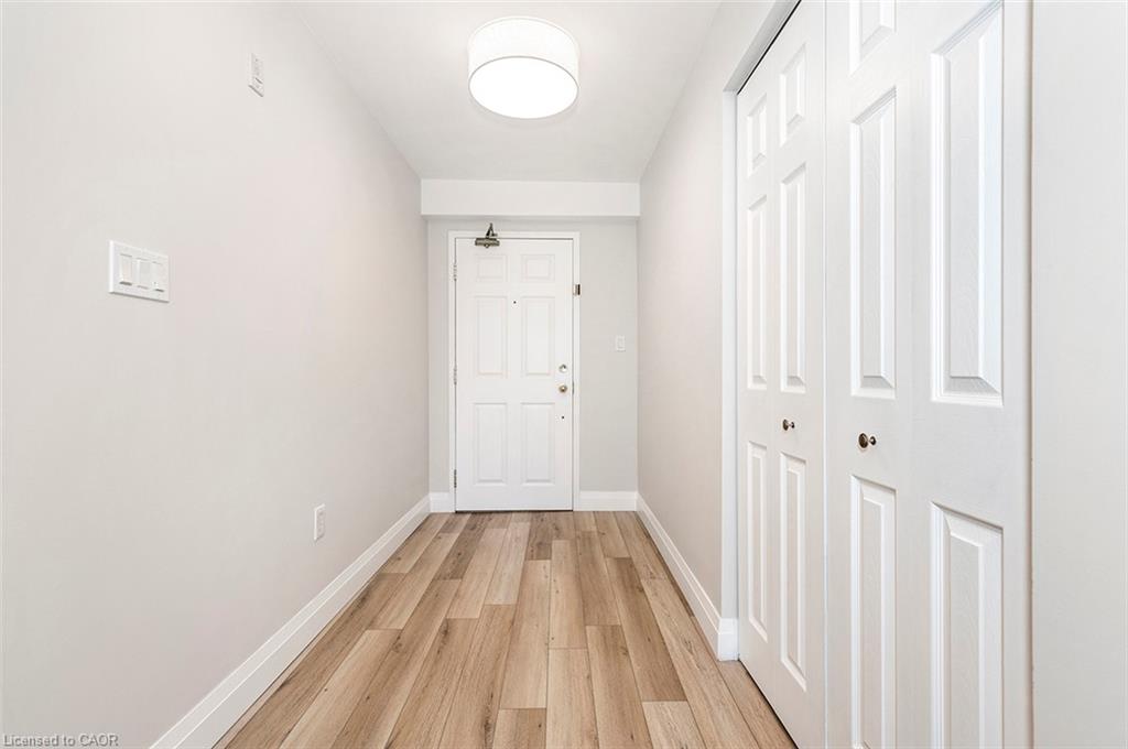 B405-216 Plains Road W Property Photo 6