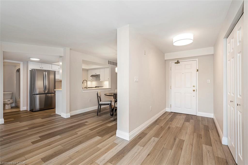 B405-216 Plains Road W Property Photo 7