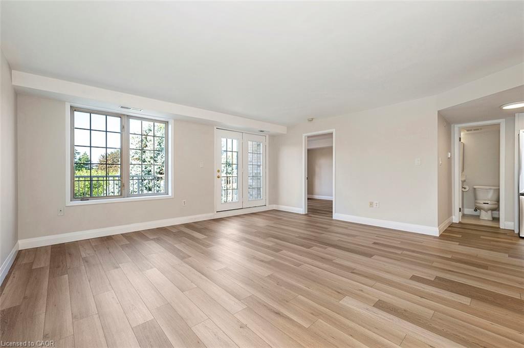 B405-216 Plains Road W Property Photo 13