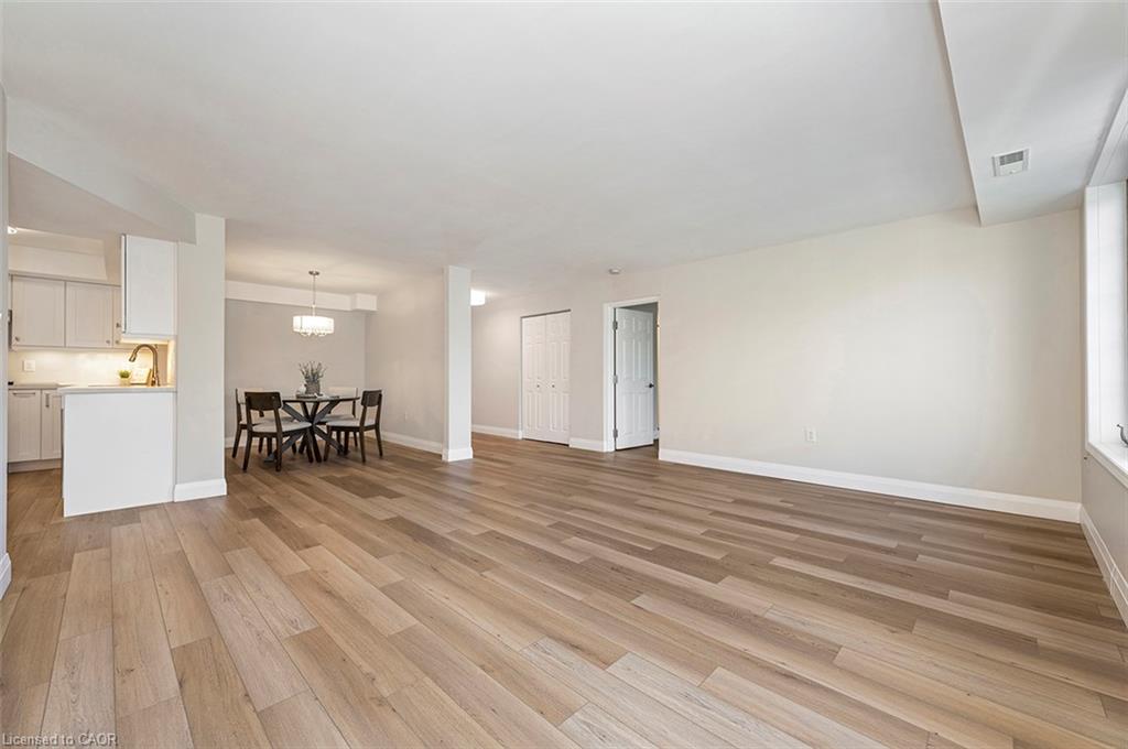 B405-216 Plains Road W Property Photo 15