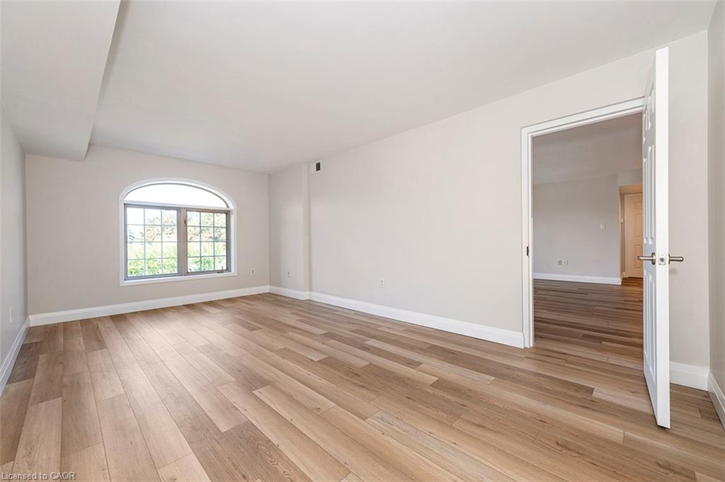 B405-216 Plains Road W Property Photo 35
