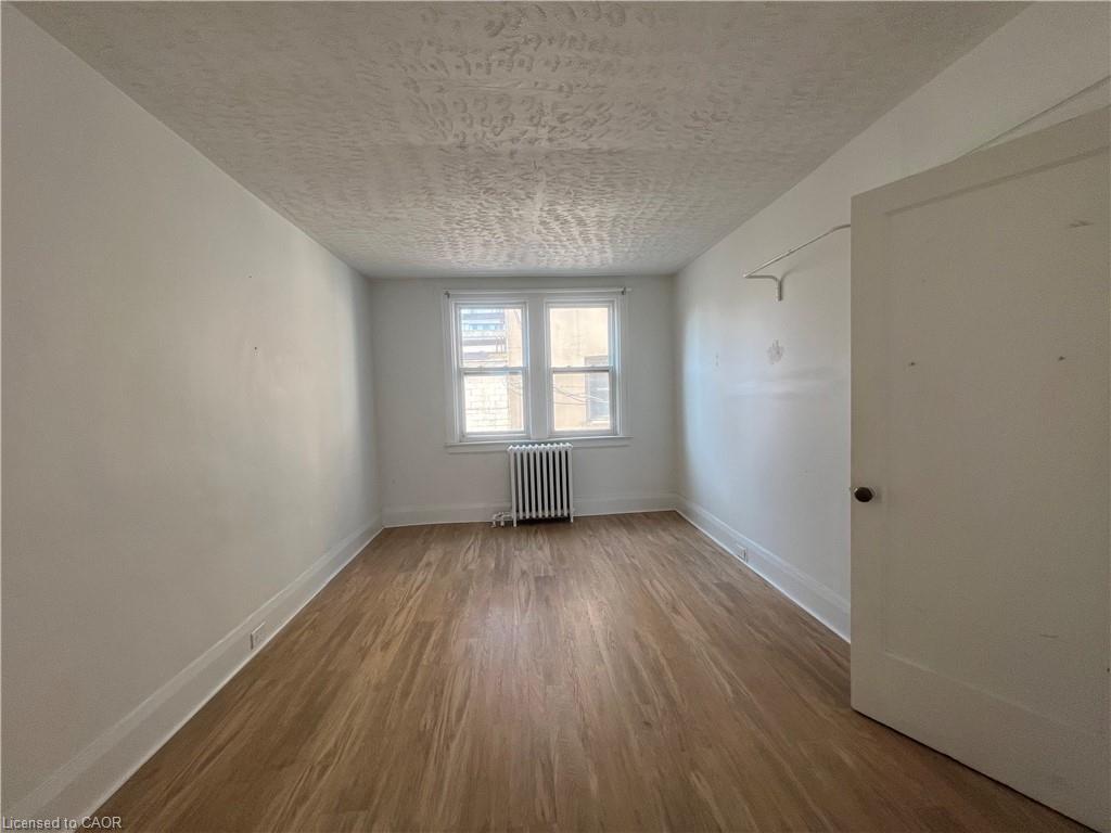6-102 Greensides Avenue Property Photo 1