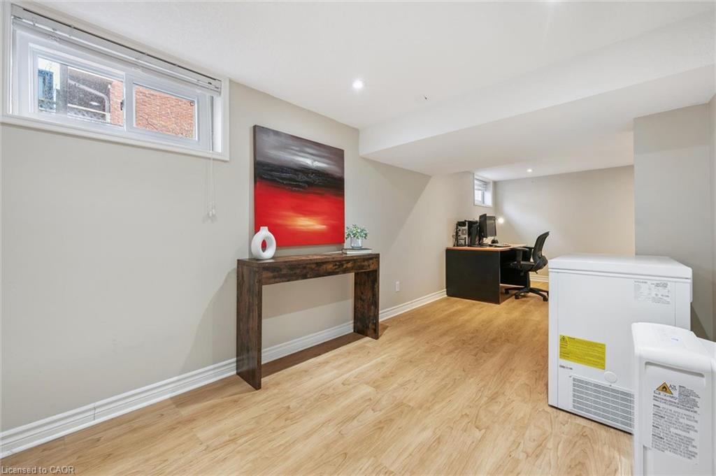 103 William Street Property Photo 22
