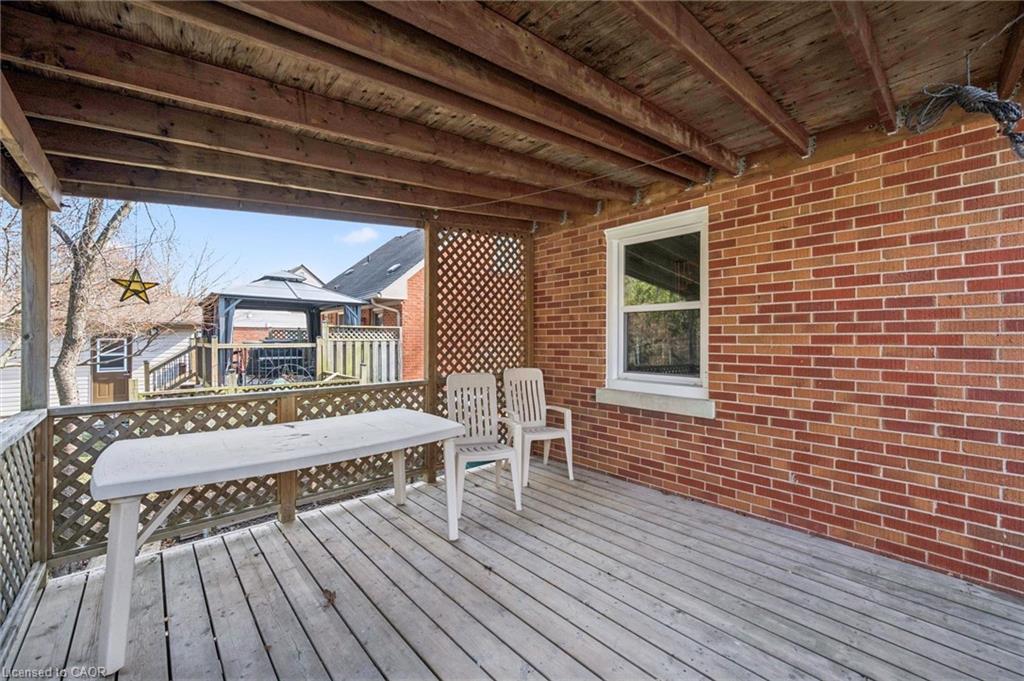 103 William Street Property Photo 37