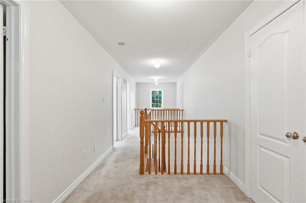 2241 Glazebrook Circle Property Photo 26