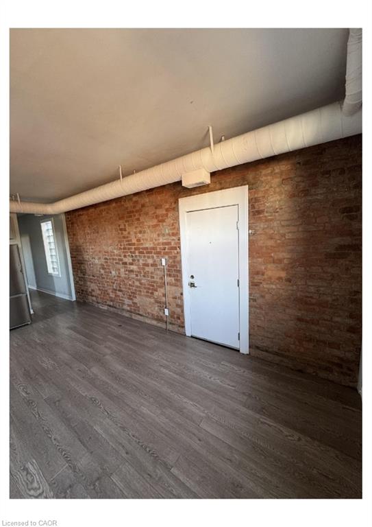 301-657 Barton Street E Property Photo 22