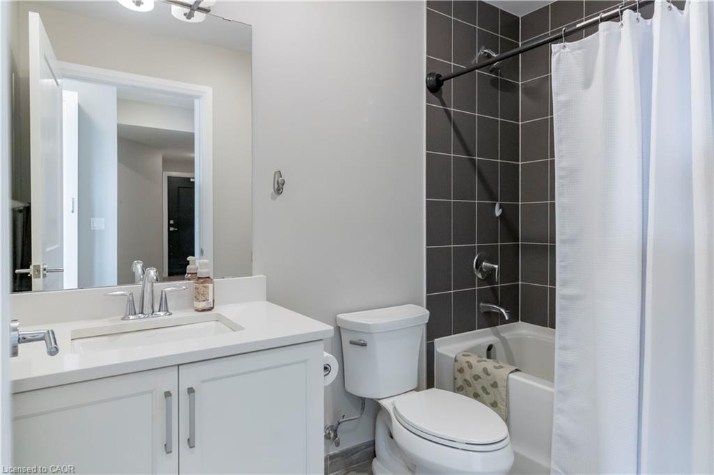 1009-155 Caroline Street S Property Photo 27