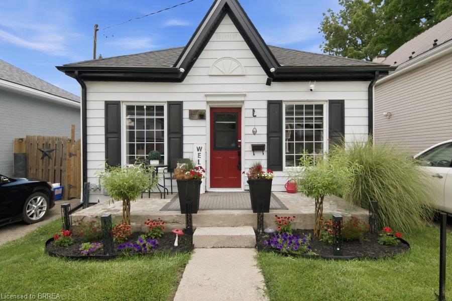 11 Esther Street Property Photo 5