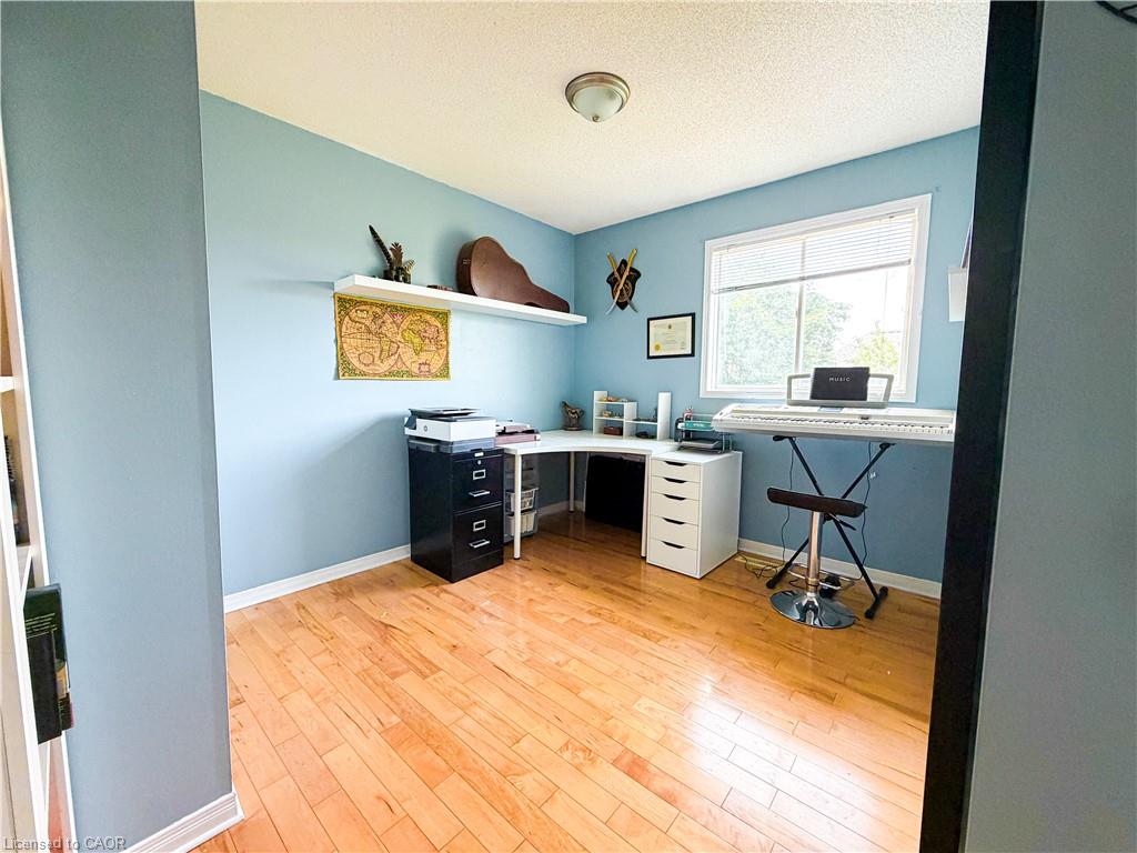 76 Fairgreen Close Property Photo 25