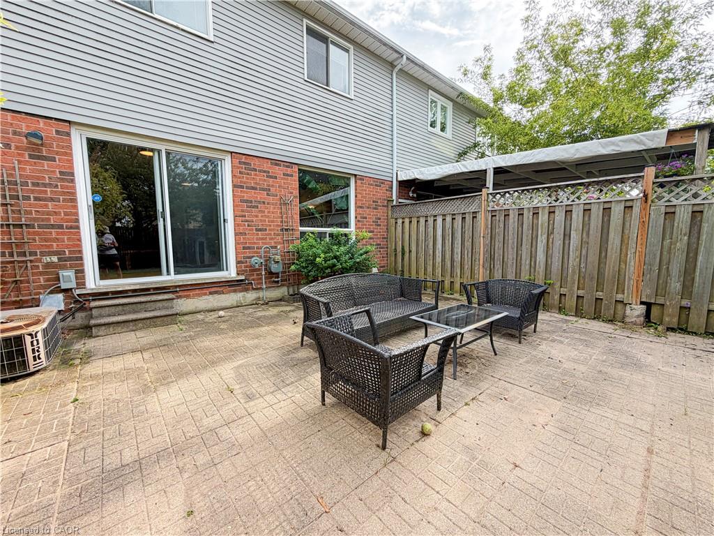 76 Fairgreen Close Property Photo 40