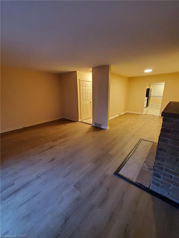 9-225 Shakespeare Drive Property Photo 5
