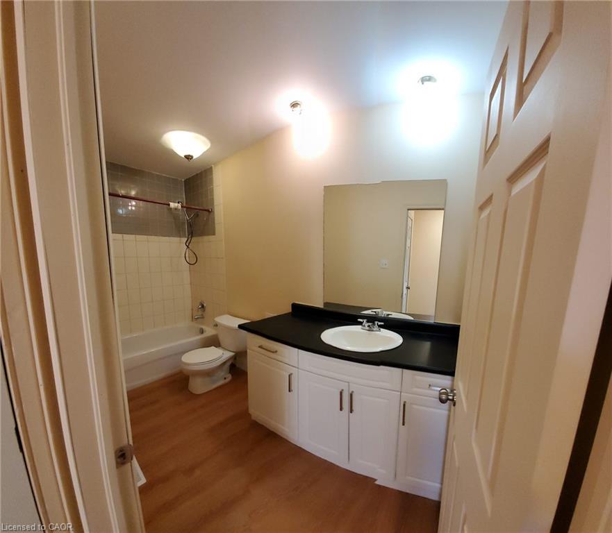 9-225 Shakespeare Drive Property Photo 6