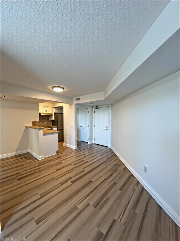 707-4640 Kimbermount Avenue Property Photo 6