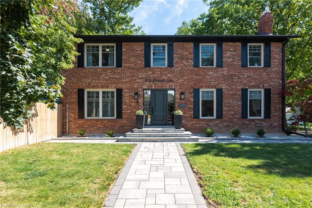 579 Fourth Line Property Photo 1