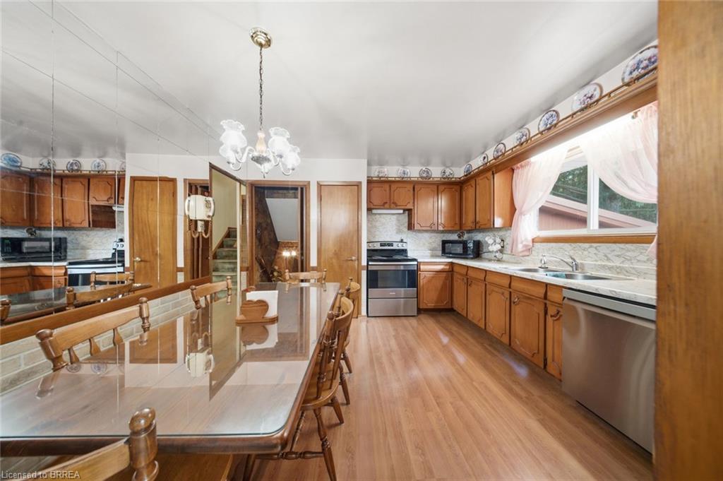1598 Highway No 6 Property Photo 15