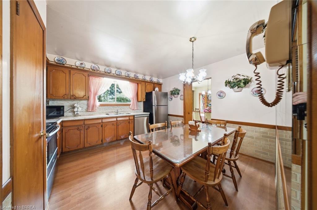 1598 Highway No 6 Property Photo 16