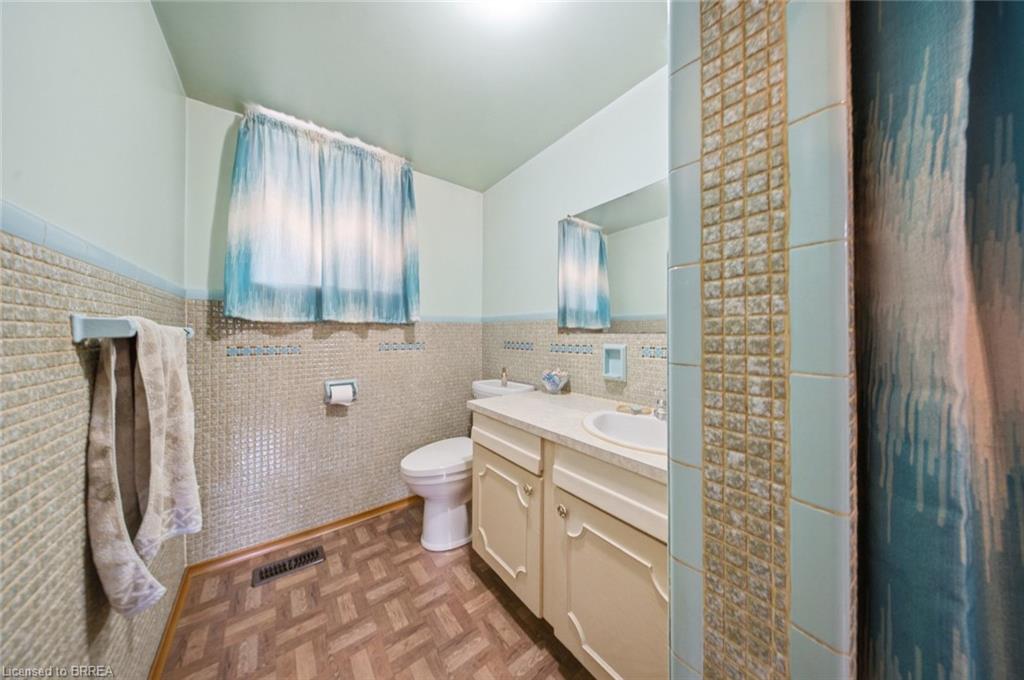 1598 Highway No 6 Property Photo 24