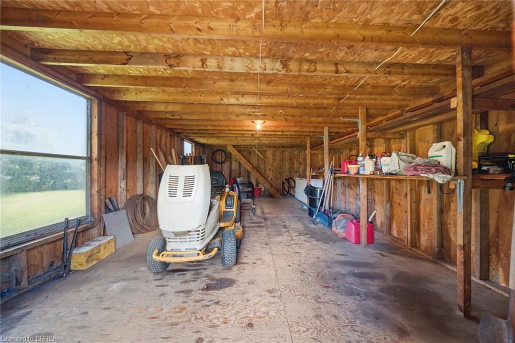 1598 Highway No 6 Property Photo 37
