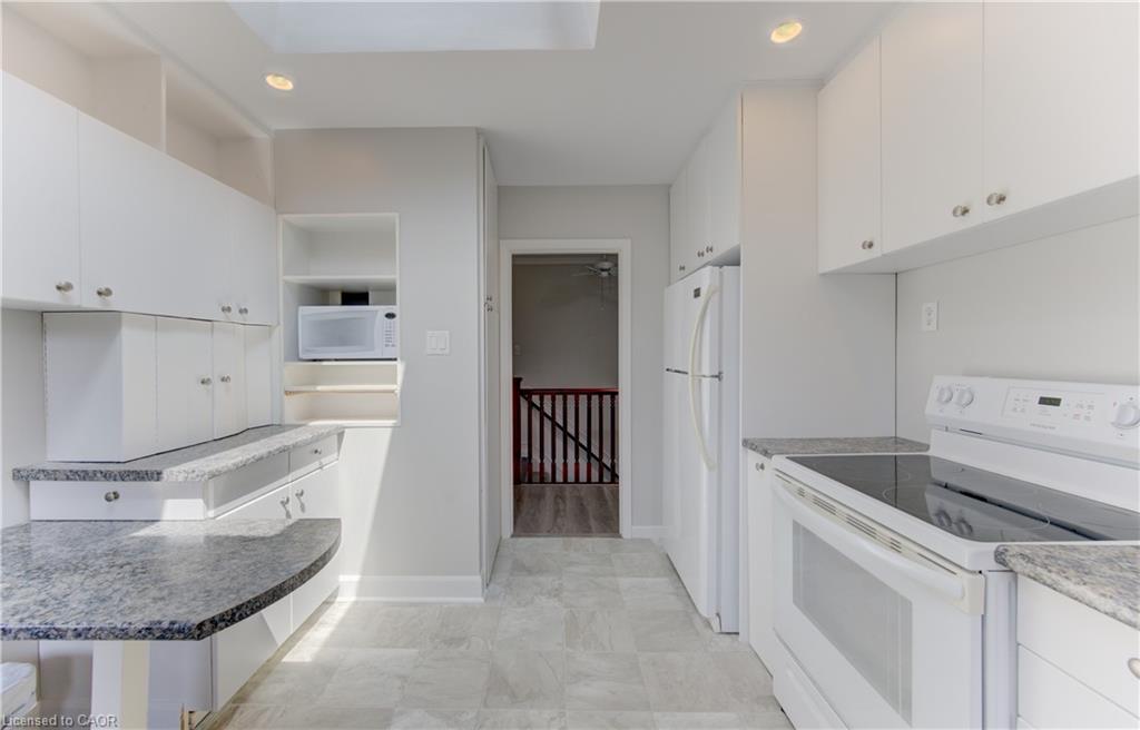 139 Trafalgar Avenue Property Photo 10