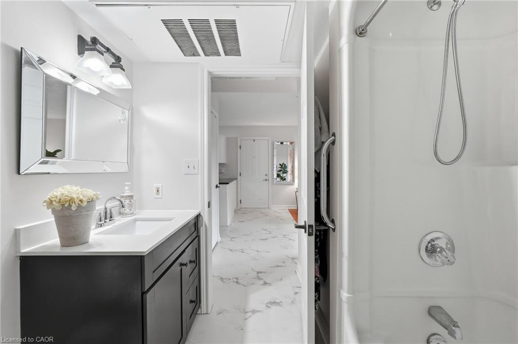 322-2030 Cleaver Avenue Property Photo 14