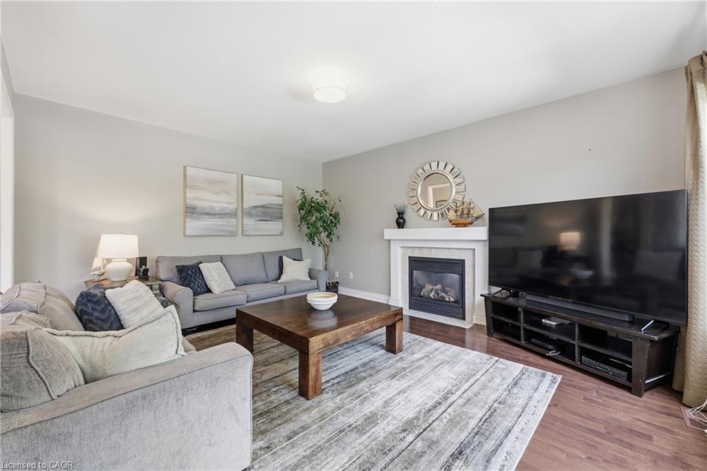 2295 Glazebrook Circle Property Photo 15