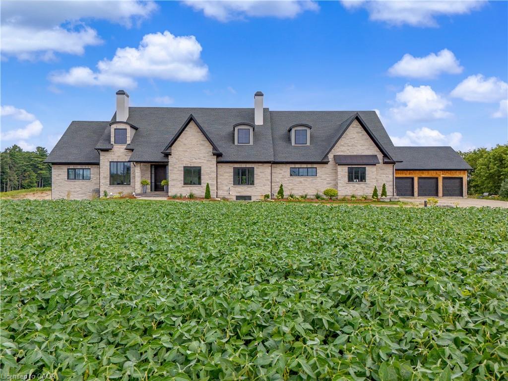 742 Country Squire Road Property Photo 4