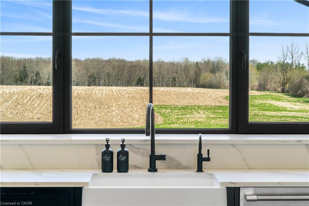 742 Country Squire Road Property Photo 18