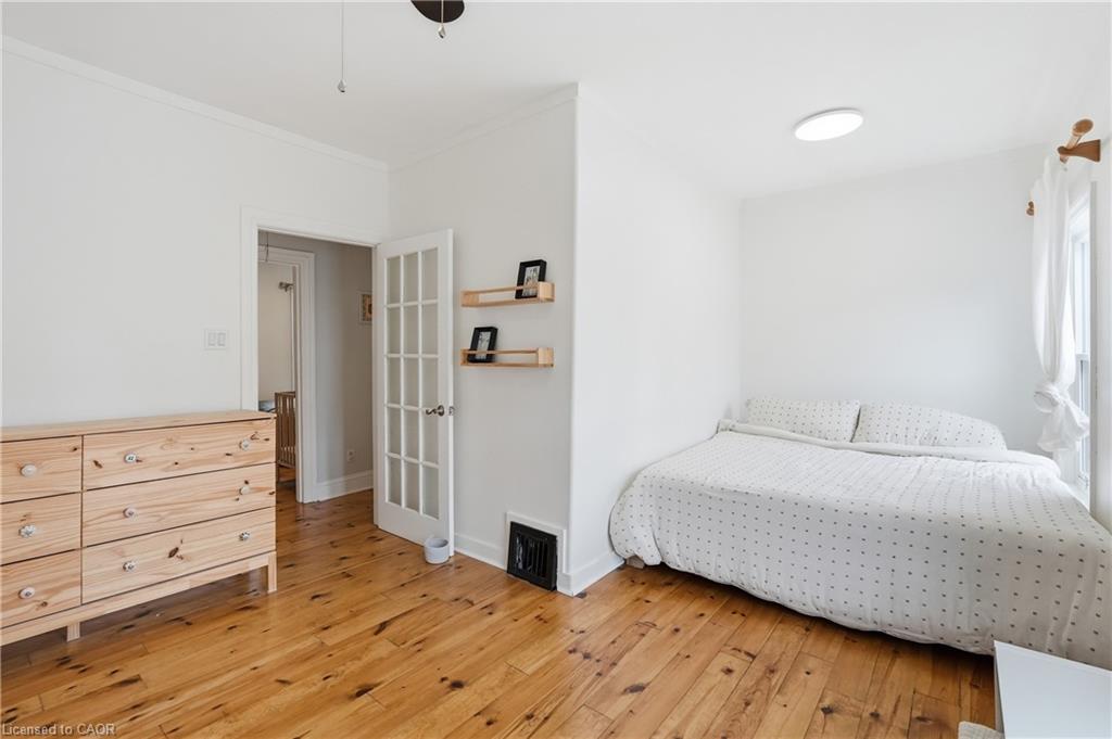 356 Hughson Street N Property Photo 20
