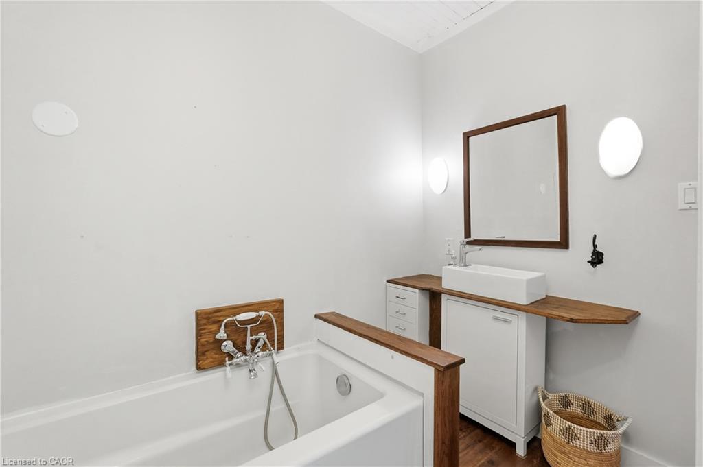 356 Hughson Street N Property Photo 22