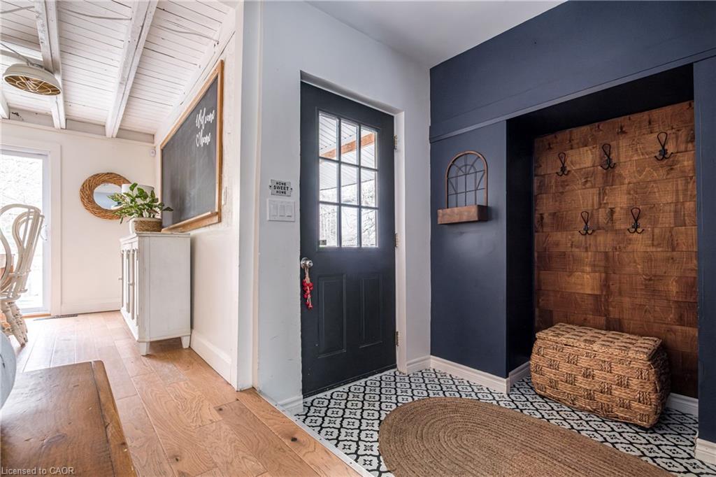 39 Park Street E Property Photo 25