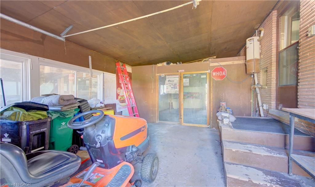 9 Rothsay Avenue Property Photo 21