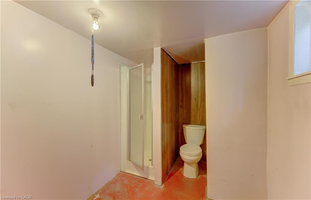 9 Rothsay Avenue Property Photo 27