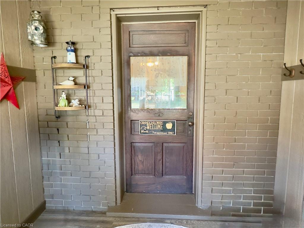 160 William Street Property Photo 4