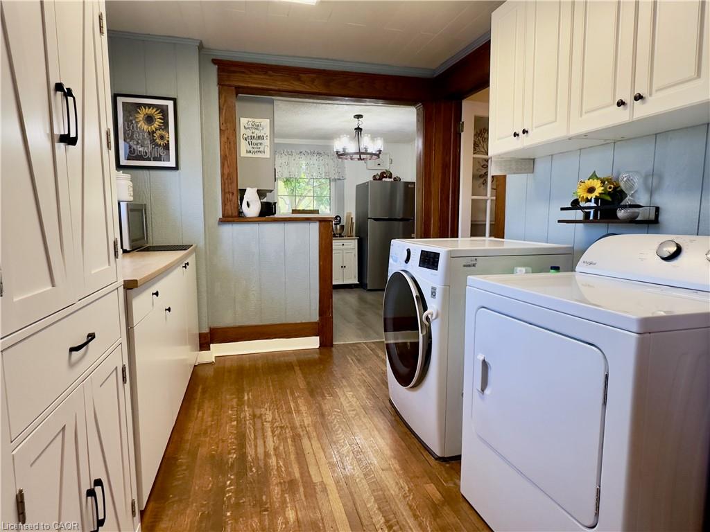 160 William Street Property Photo 16