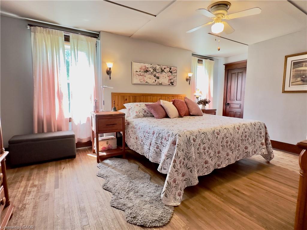160 William Street Property Photo 22