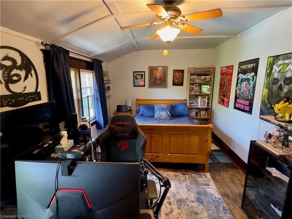 160 William Street Property Photo 26