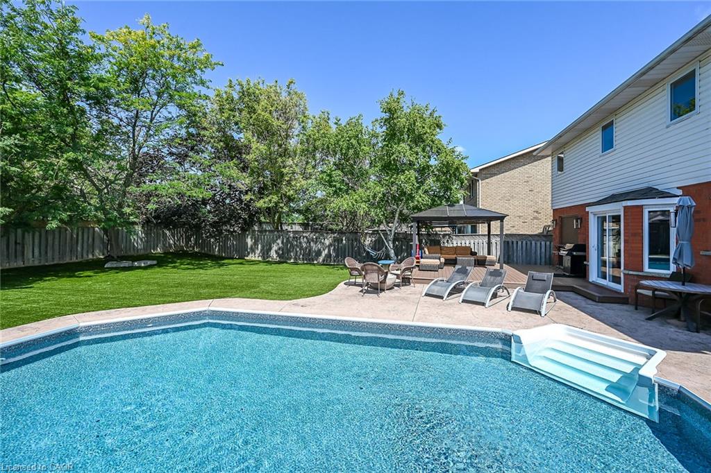 3 Kintyre Court Property Photo 43