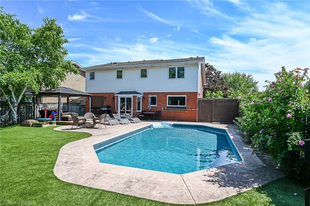 3 Kintyre Court Property Photo 45