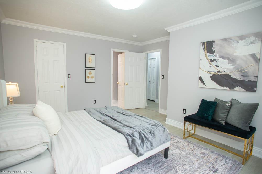 61 Leslie Avenue Property Photo 17