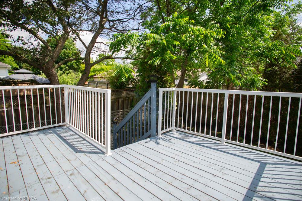61 Leslie Avenue Property Photo 36