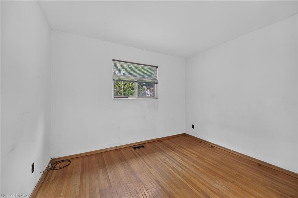 3239 Queen Frederica Drive Property Photo 22