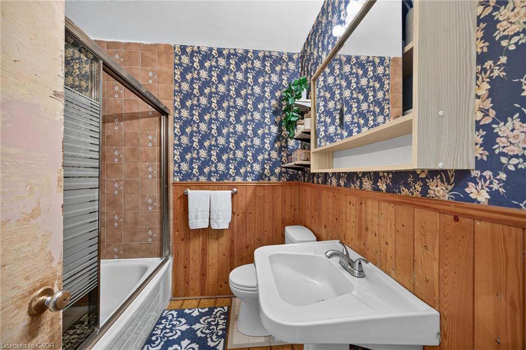 3239 Queen Frederica Drive Property Photo 26