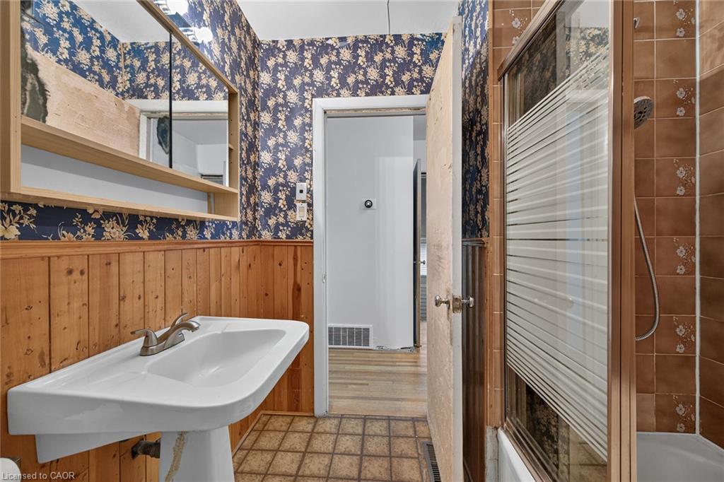 3239 Queen Frederica Drive Property Photo 27